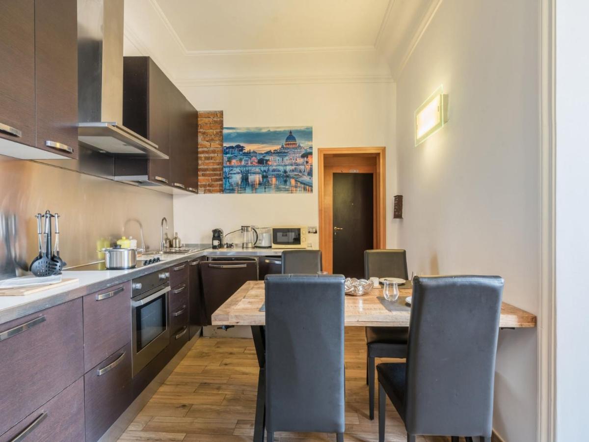 The Best Rent - Elegant Three-Bedroom Apartment A Few Steps From Fontana Di Trevi Esterno foto