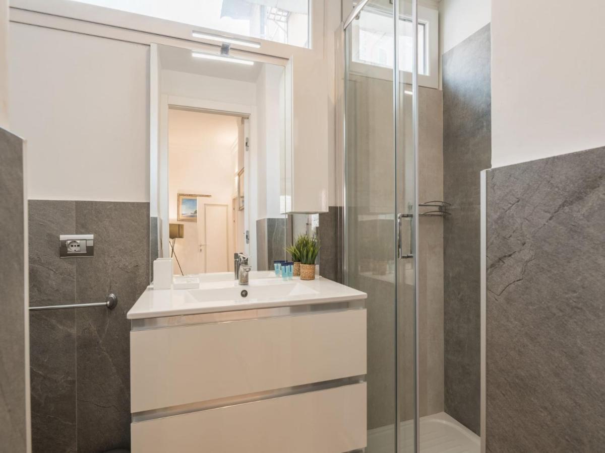 The Best Rent - Elegant Three-Bedroom Apartment A Few Steps From Fontana Di Trevi Esterno foto